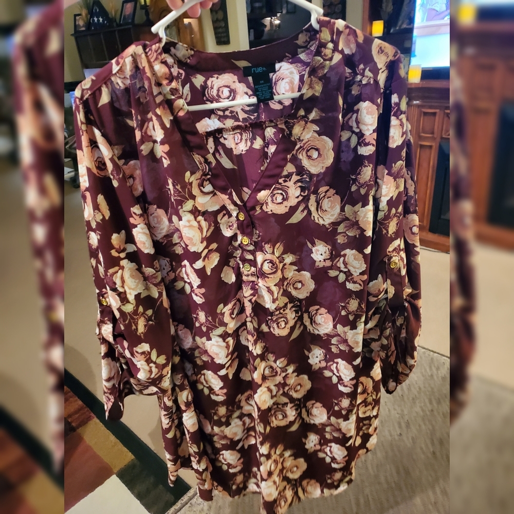 Floral Plus Size Top